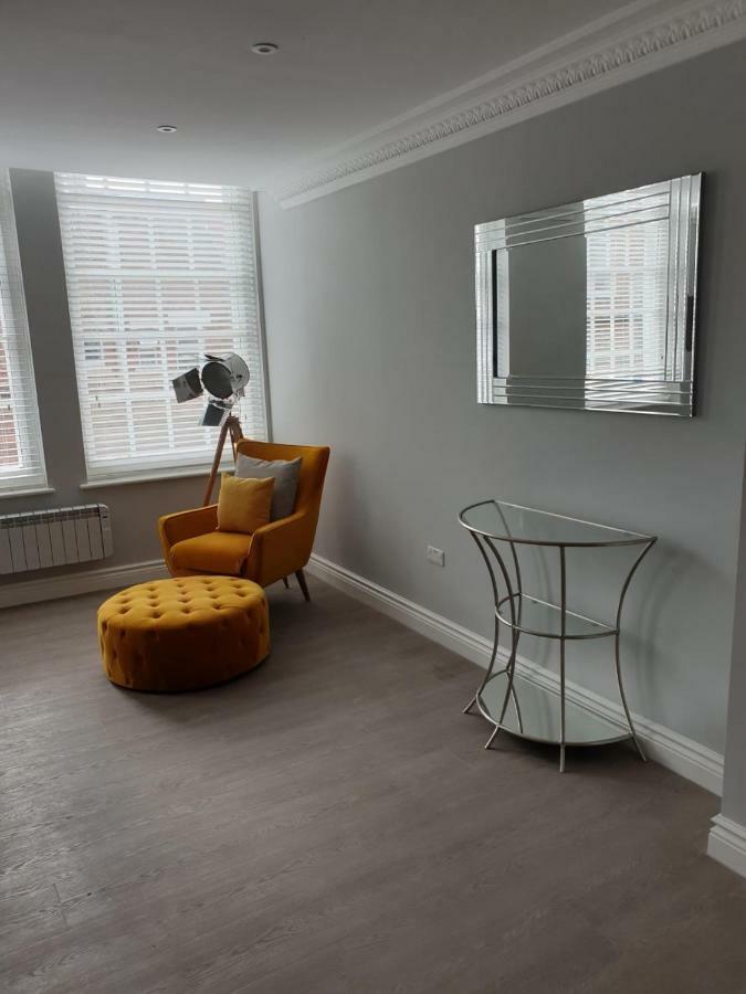 Birchover Juniper Court Aparthotel Нотингам Екстериор снимка
