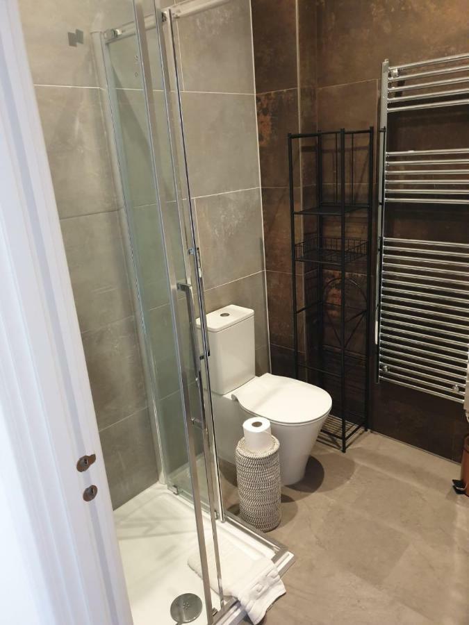 Birchover Juniper Court Aparthotel Нотингам Екстериор снимка